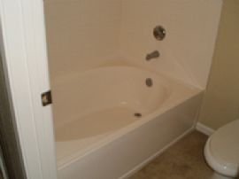 Spacious 2 Bedroom Condo in Gated Community with Garage  in Rancho Cucamonga, CA (Photo 11 of 12)