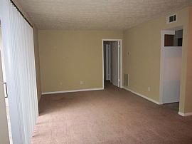 Immaculate 1 Bedroom Condo in Heart of Smyrna in Smyrna, GA