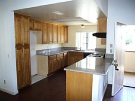 Sharp 2 Bedroom Condo - Newly Decorated - $1500 in Diamond Bar, CA (Photo 4 of 12)