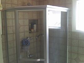 All Furnished 3 Bedroom Home - 1 Bk to South Melrose in Farmer Market, CA (Photo 5 of 11)