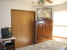 Ideal 3 Bedroom Ranch Home on South Side - Rent to Own in Indianapolis, IN (Photo 7 of 8)