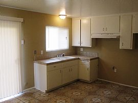 Just Remodeled 2 Bedroom Duplex Home with New Carpet! in Colton, CA (Photo 2 of 2)