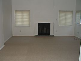 Spacious 3 Bedroom 2 Bath Townhouse For Rent in Richmond, VA (Photo 3 of 4)