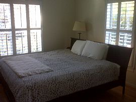 Gorgeous 2 Bedroom Corner Unit Condo Near Lenox Mall in Atlanta, GA (Photo 9 of 11)