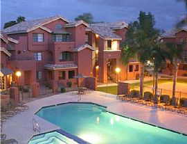 Furnished 2 Bedroom Apartment Walk Distance to ASU Campus in Tempe, AZ (Photo 2 of 9)