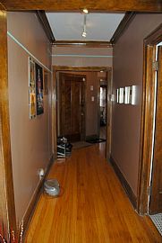 Vintage 2 Bedroom Condo near Awesome Rogers Park   in Chicago, IL (Photo 2 of 12)