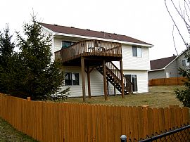 Cute 3 Bedroom Home Fenced Yard, Great Neighborhood in Saint Michael, MN (Photo 10 of 10)
