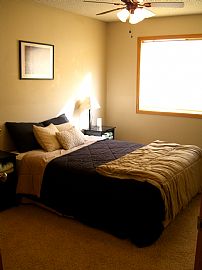 Cute 3 Bedroom Home Fenced Yard, Great Neighborhood in Saint Michael, MN (Photo 6 of 10)