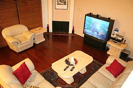 Beautiful 3 Bedroom Townhouse in Encino Village!!!  in Tarzana, CA