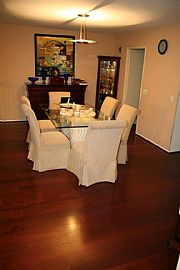 Beautiful 3 Bedroom Townhouse in Encino Village!!!  in Tarzana, CA (Photo 2 of 4)