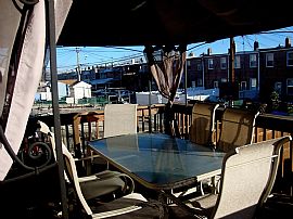 Beautifully Renovated 4 Bedroom Townhouse - Available May 1st! in Baltimore, MD (Photo 3 of 10)