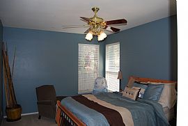 Gracious 3 Bedroom Home in Gated Community in Schertz, TX (Photo 4 of 7)