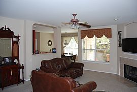 Gracious 3 Bedroom Home in Gated Community in Schertz, TX (Photo 6 of 7)