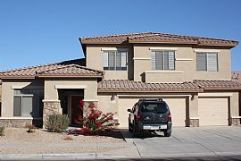 Beautiful 5 Br, 3 Ba Home with Pool!!! in Phoenix, AZ