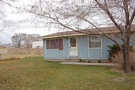 Terrific 2 Bedroom Apartment in Side By Side Duplex in Chubbuck, ID