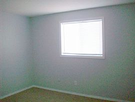 Great 4 Bedroom Home with Fenced Yard and New Carpet in Chubbuck, ID (Photo 4 of 10)