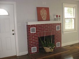 Charming 3 Bedroom Home in Well Established Neighborhood in Norfolk, VA