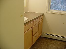 Cozy 2 Bedroom Apartment - Heat and Hot Water Included! in Cumberland, RI (Photo 4 of 5)