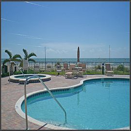 Beautiful 2 Bedroom Gulf Front Condo - Offers Expansive Views! in Redington Shores, FL (Photo 7 of 7)