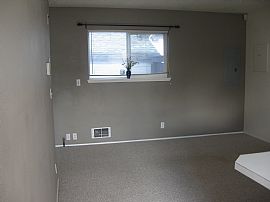 Great 1 Bedroom Mother-In-Law Apartment  in Seattle, WA (Photo 4 of 4)
