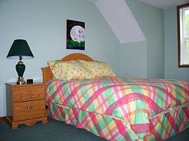  Vacation Home - Smoky Mountains - Special $89 in Sylva, NC (Photo 7 of 12)