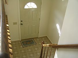 Immaculate 4 Bedroom Home near Andrews Air Force Base in Suitland, MD (Photo 11 of 12)