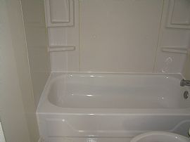 Immaculate 4 Bedroom Home near Andrews Air Force Base in Suitland, MD (Photo 9 of 12)