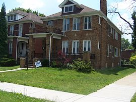 Great 2 Bedroom, Lower Level Home with Fireplace! April Move-In! in Detroit, MI