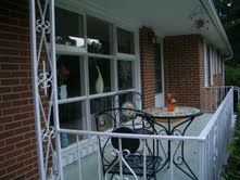 Beautiful 3 Bedroom Home with Fenced Yard in Decatur, GA (Photo 6 of 12)