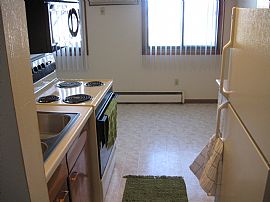 FABULOUS 2 Bedroom Apartments Near Hwy 694 and Long Lake Road in New Brighton, MN (Photo 5 of 7)