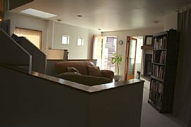 Uniquet 3 Bedroom Hermo Home Amazing Views and Top Schools! in Hermosa Beach, CA (Photo 7 of 12)