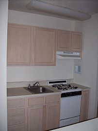Nice 1 Bedroom Condo in Rittenhouse Square Area - Lots of Lights in Philadelphia, PA (Photo 5 of 12)