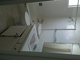 Big 1 BR, 1 BA Apartment with Section 8 Welcome in Glendale, CA (Photo 4 of 4)