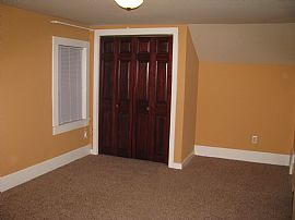 Fantastic 3 Bedroom Home with Large Fenced-In Yard in Saint Cloud, MN (Photo 6 of 8)