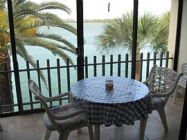 Fantastic 2 Bedroom Vacation Condo in Clearwater Beach in Clearwater Beach, FL (Photo 2 of 8)