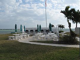 Fantastic 2 Bedroom Vacation Condo in Clearwater Beach in Clearwater Beach, FL (Photo 8 of 8)