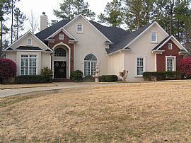  Beautiful 4 Bedroom Executive Home in Prominent Neighborhood in Lagrange, GA