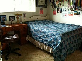 Cozy, Furnished 3 Bedroom Home - 2 TV's with Hookup Access in Fair Oaks, CA (Photo 8 of 12)