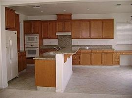 Beautiful 5 Bedroom Home in Popular Bethany in Mountain House, CA (Photo 3 of 12)