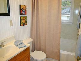 Charming 3 Bedroom Bungalow Home Near Downtown Smyrna in Smyrna, GA (Photo 5 of 7)