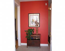 Luxurious 3 Bedroom Townhouse with First Floor Master Bedroom in Clinton, MA (Photo 2 of 12)