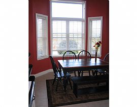 Luxurious 3 Bedroom Townhouse with First Floor Master Bedroom in Clinton, MA (Photo 4 of 12)