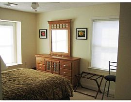 Stunning 2 Bedroom, End Unit Townhome with Beautiful Furnishings in Clinton, MA (Photo 8 of 12)