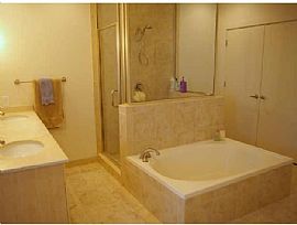 Luxurious 2 Bedroom Condo with Balcony in Austin Ranch  in The Colony, TX (Photo 5 of 7)