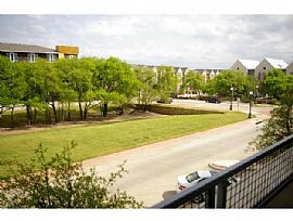 Luxurious 2 Bedroom Condo with Balcony in Austin Ranch  in The Colony, TX (Photo 6 of 7)