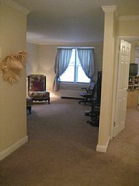 Quaint 1 Bedroom Condo Near Norwalk Hospital and I-95 in Norwalk, CT (Photo 5 of 8)