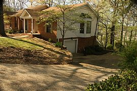 Great 2 Bedroom Home on Quiet Cul-De-Sac in Pelham, AL