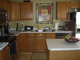 Beautiful, Remodeled 2 Bedroom Townhouse in  Great Neighborhood. in Charlotte, NC (Photo 3 of 4)