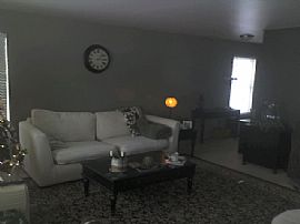 Newer 3 Bedroom Home - Built in 2003 - Near Birmingham Schools in Southfield, MI (Photo 3 of 7)