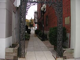 Super Saver 1 Bedroom Apartment Suited for 1 to 2 People in Fremont, OH